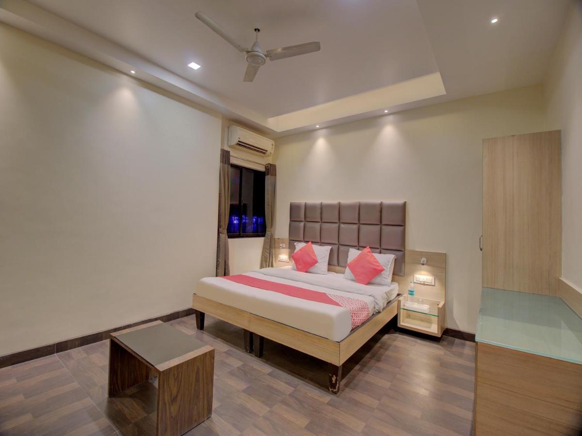 Oyo 35844 Hotel Lotus Residency Sangli Exterior photo